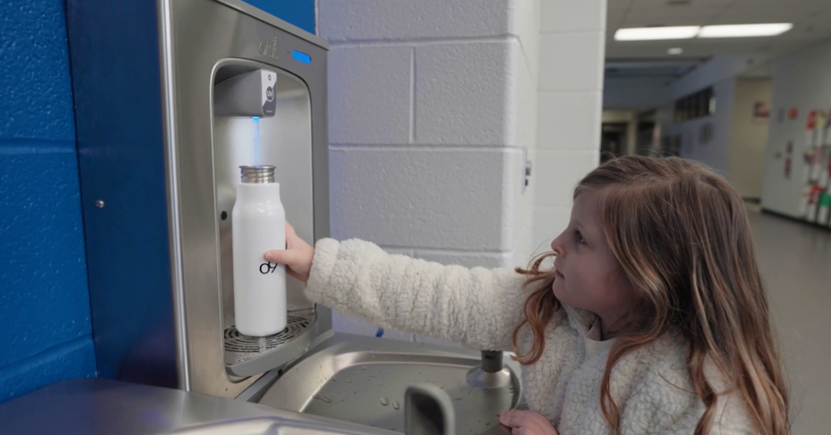 Ensuring Clean and Healthy Hydration in Educational Facilities with OASIS Solutions.